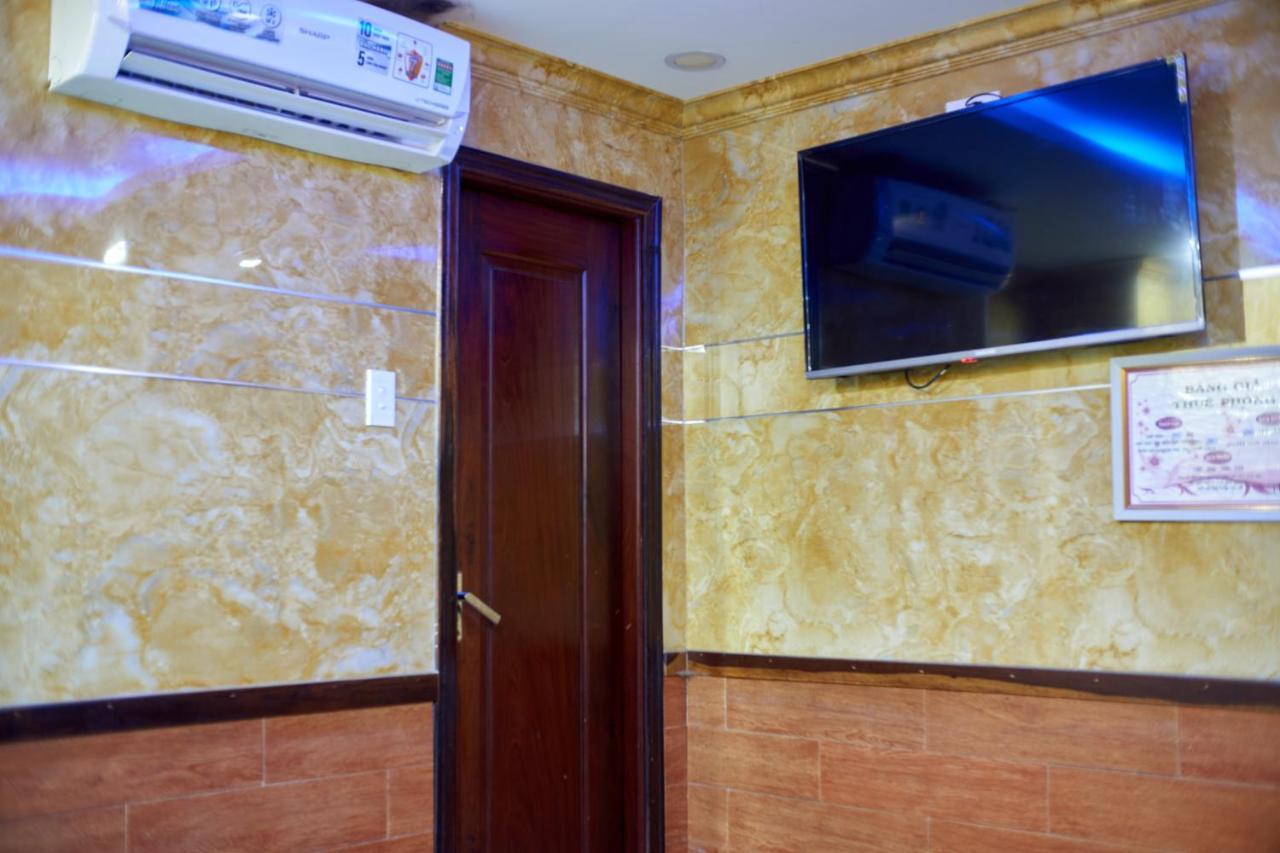 Hoa Anh Dao 2 Hotel トゥアン・アン エクステリア 写真