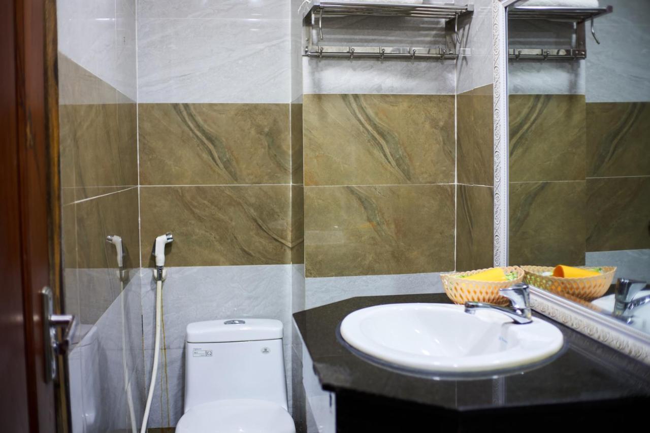 Hoa Anh Dao 2 Hotel トゥアン・アン エクステリア 写真