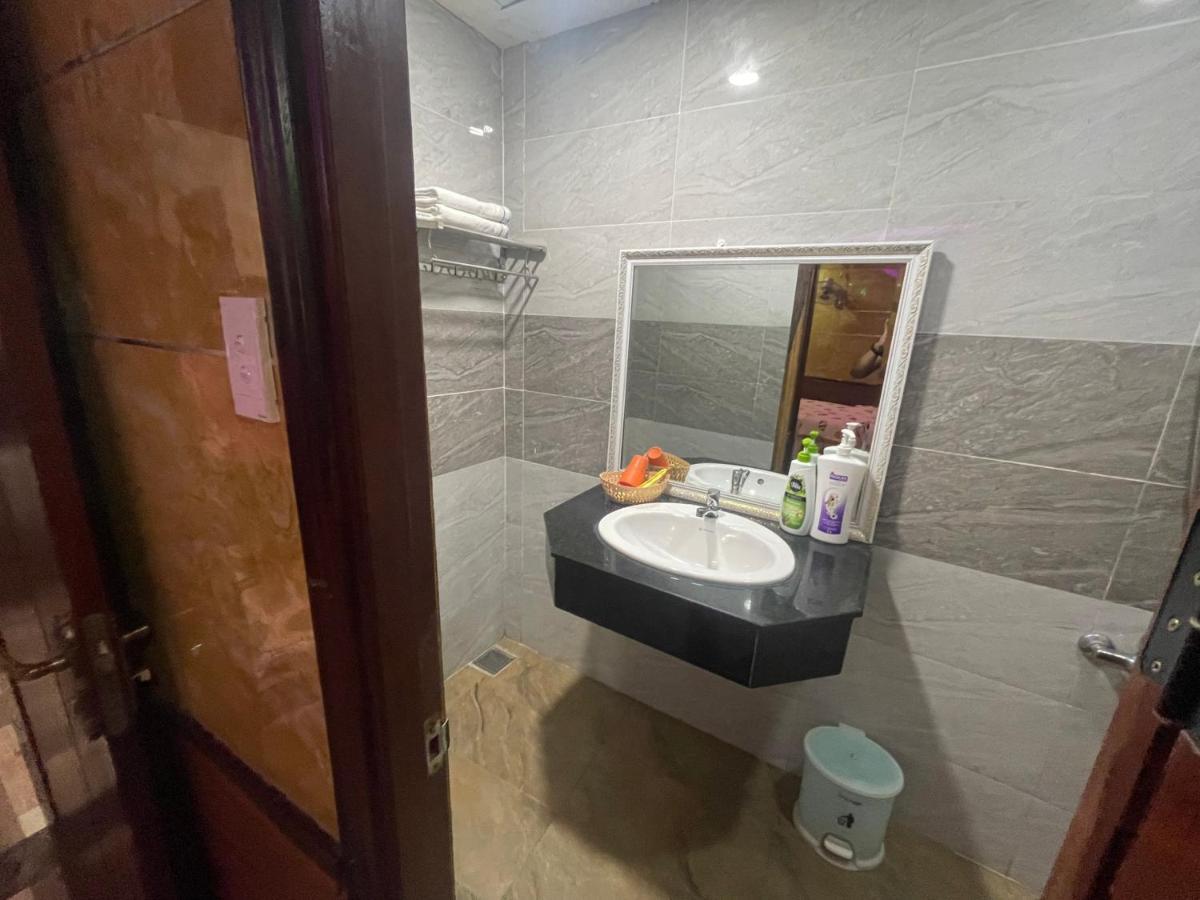 Hoa Anh Dao 2 Hotel トゥアン・アン エクステリア 写真